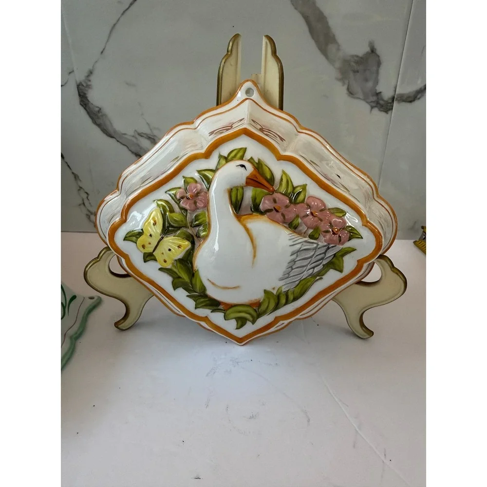 Franklin Mint Le Cordon Bleu 1986 Ceramic Goose Butterfly Wall Mold Decor